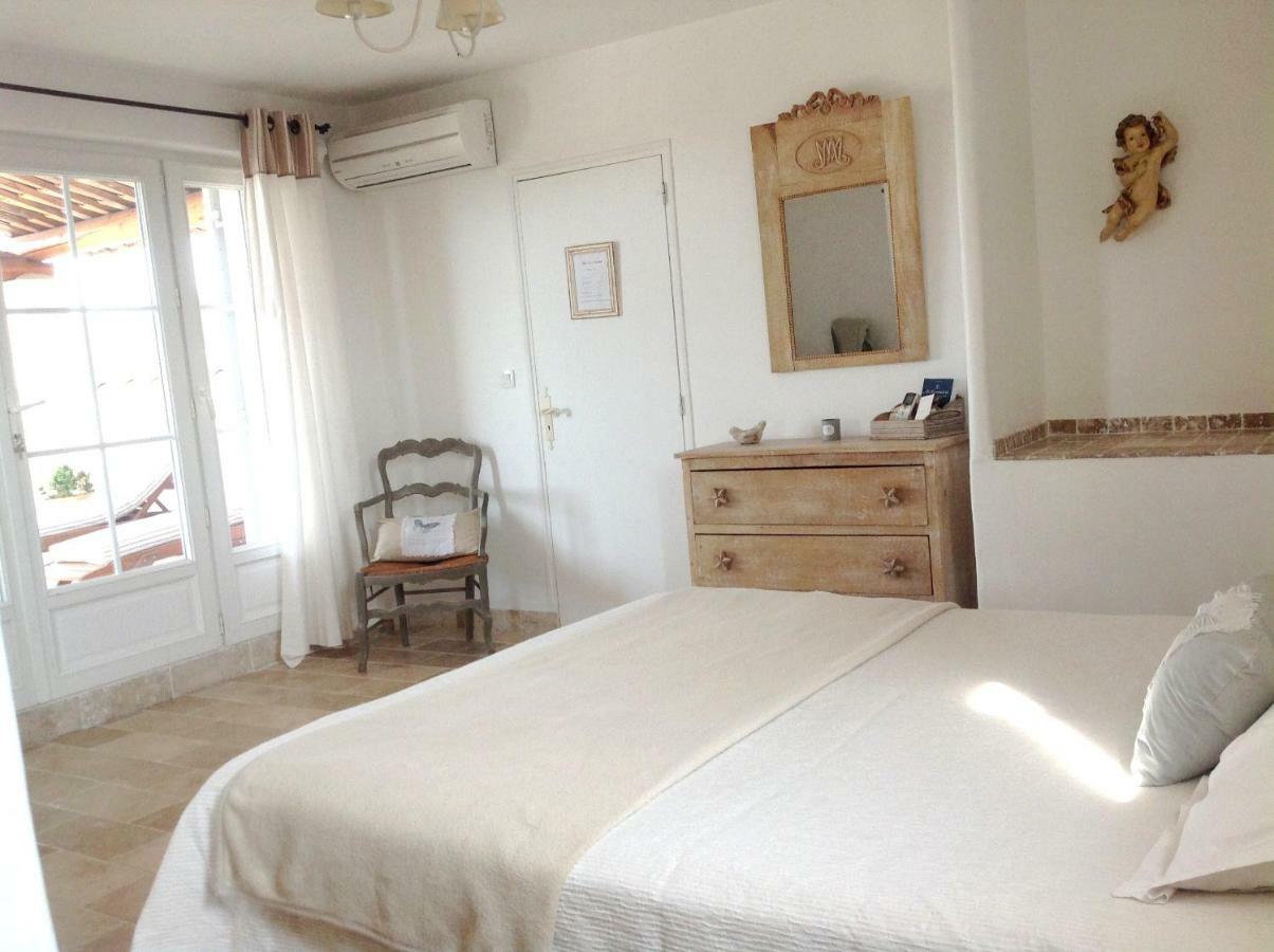 Le Mas De L'Escaillon Saint-Saturnin-d'Apt Bagian luar foto